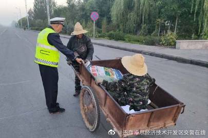 守護平安路，服務零距離——巴彥淖爾經濟技術開發區交警技術咨詢的智能化升級